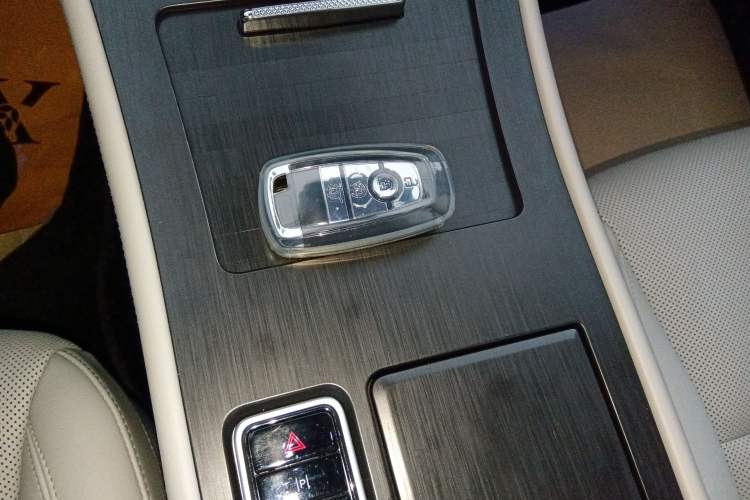 Used Lincoln Corsair 2023 2.0T Two-Wheel Drive Luxury Edition Vehicle Key
