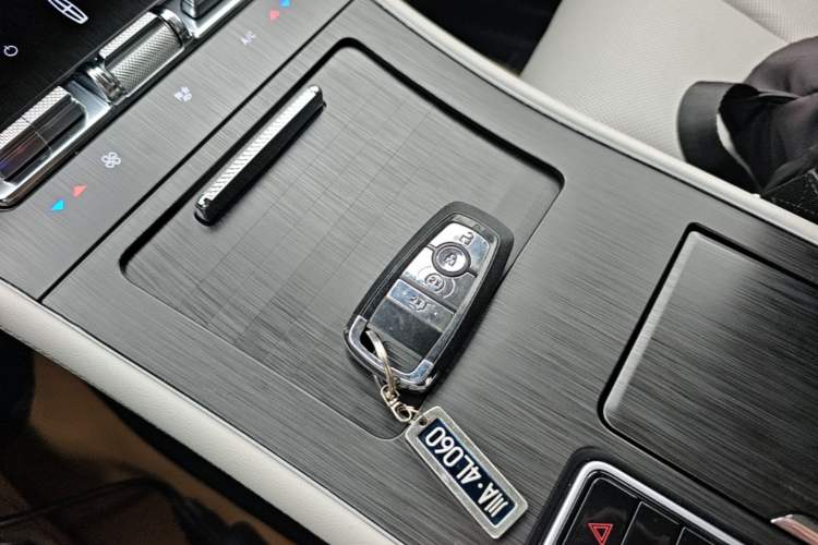 Used Lincoln Corsair 2023 2.0T All-Wheel-Drive Prestige Version Vehicle Key