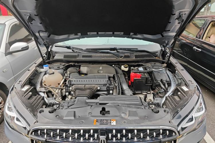 Used Lincoln Corsair 2023 2.0T Two-Wheel Drive Luxury Edition Engine Bay