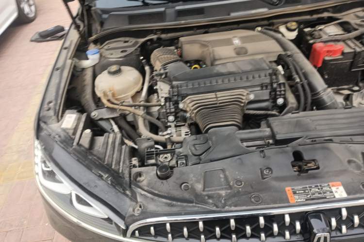 Used Lincoln Corsair 2023 2.0T Two-Wheel Drive Luxury Edition Engine Bay Right
