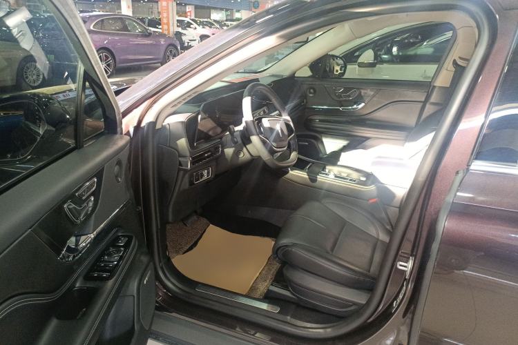 Used Lincoln Corsair 2023 2.0T All-Wheel-Drive Prestige Version Interior 3