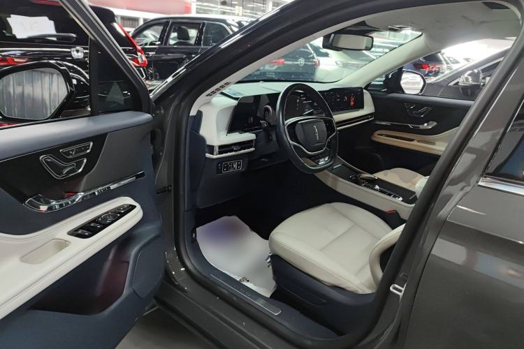Used Lincoln Corsair 2023 2.0T Two-Wheel-Drive Luxury Edition Driver Seat