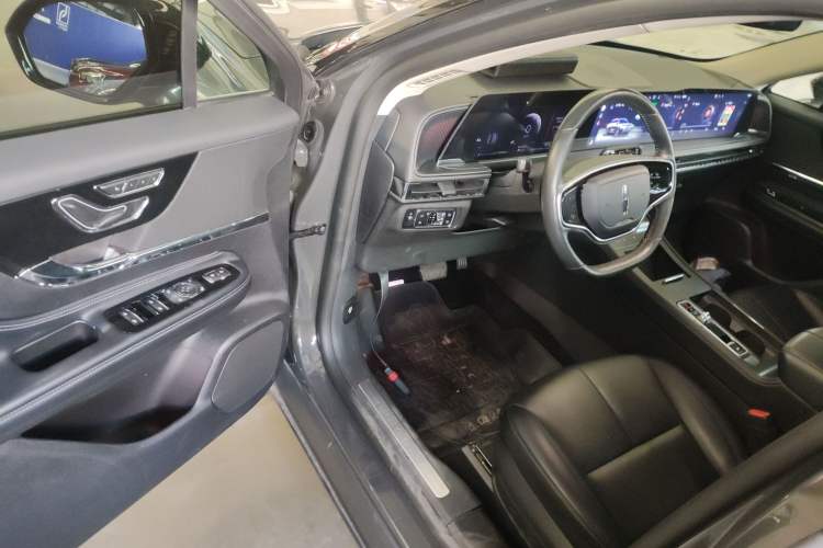 Used Lincoln Corsair 2023 2.0T Two-Wheel Drive Luxury Edition Driver Seat