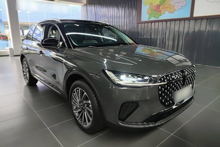 Used Lincoln Corsair 2023 2.0T Two-Wheel-Drive Luxury Edition Front Right 45 Deg