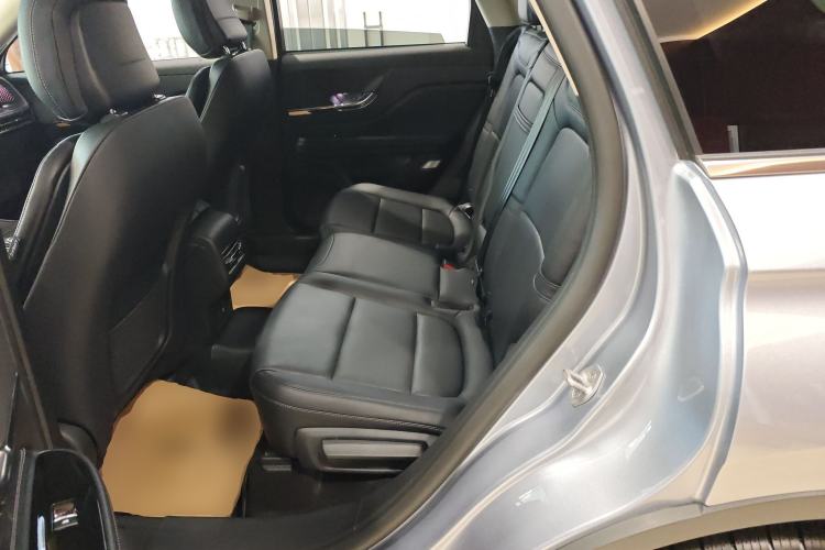 Used Lincoln Corsair 2023 2.0T Two-Wheel-Drive Luxury Edition Left Rear Seat
