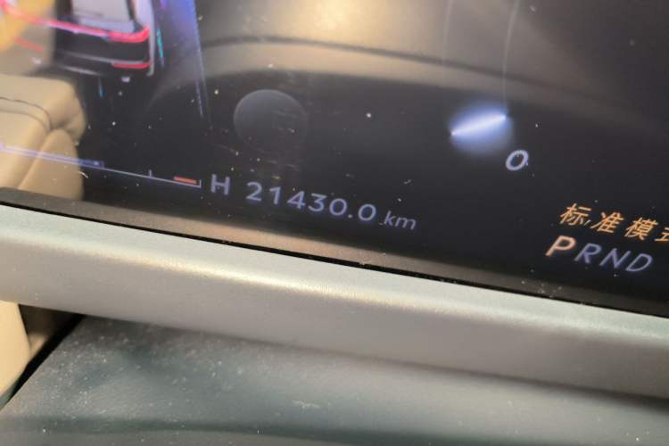 Used Lincoln Corsair 2023 2.0T Two-Wheel-Drive Luxury Edition Odometer Close Up