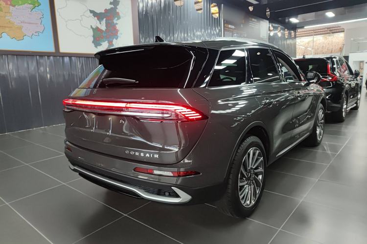 Used Lincoln Corsair 2023 2.0T Two-Wheel-Drive Luxury Edition Rear Right 45 Deg