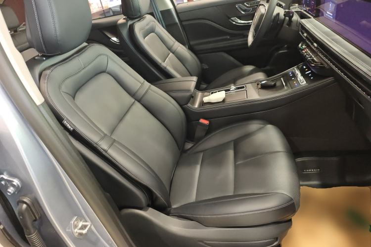Used Lincoln Corsair 2023 2.0T Two-Wheel-Drive Luxury Edition Right Front Seat