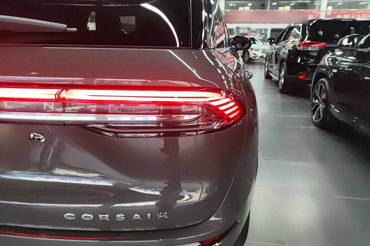 Used Lincoln Corsair 2023 2.0T Two-Wheel-Drive Luxury Edition Right Rear Taillight