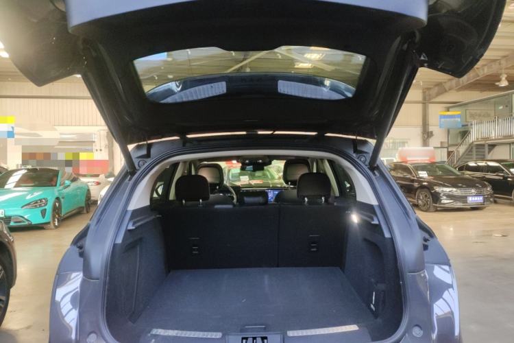 Used Lincoln Corsair 2023 2.0T Two-Wheel Drive Luxury Edition Trunk