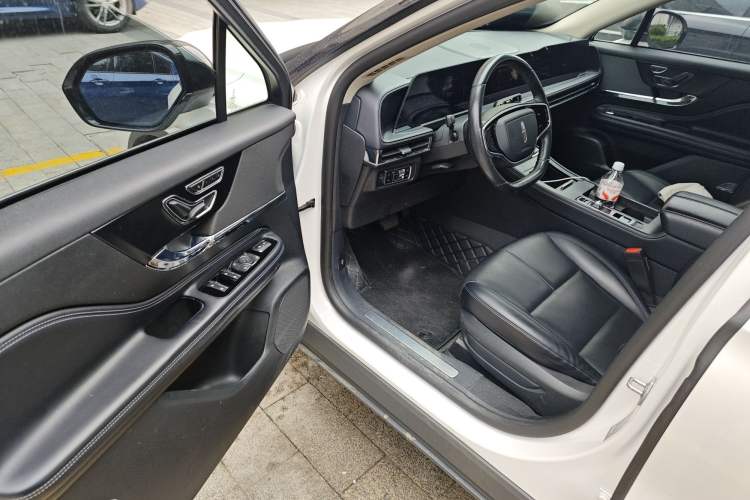 Used Lincoln Corsair 2023 2.0T Two-Wheel Drive Luxury Edition Driver Seat