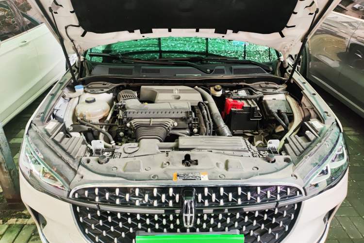 Used Lincoln Corsair 2023 2.0T Two-Wheel Drive Zunyue Edition Engine Bay
