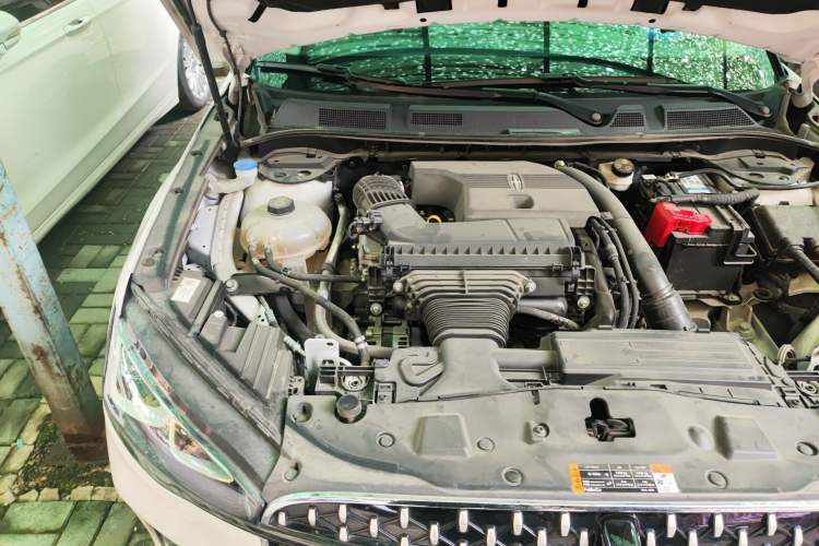 Used Lincoln Corsair 2023 2.0T Two-Wheel Drive Zunyue Edition Engine Bay Right