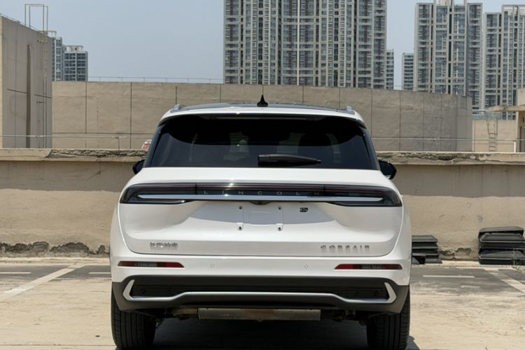 Used Lincoln Corsair 2023 2.0T Two-Wheel Drive Luxury Edition Exterior 5