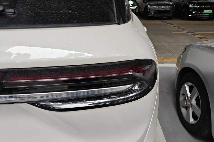 Used Lincoln Corsair 2023 2.0T Two-Wheel Drive Luxury Edition Exterior 6
