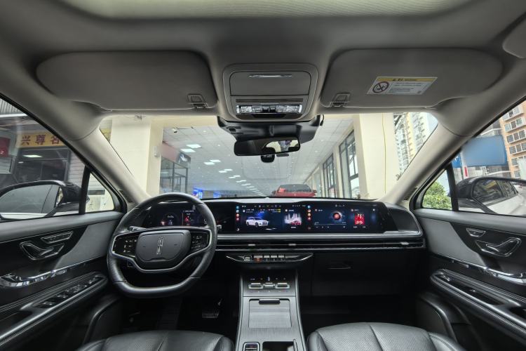 Used Lincoln Corsair 2023 2.0T Two-Wheel Drive Luxury Edition Interior 3