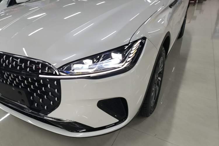 Used Lincoln Corsair 2023 2.0T Two-Wheel Drive Luxury Edition Left Front Headlight