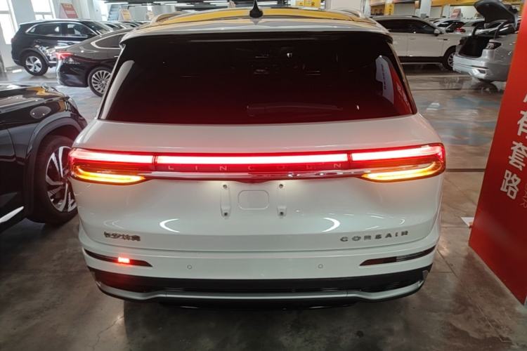 Used Lincoln Corsair 2023 2.0T Two-Wheel Drive Luxury Edition Rear