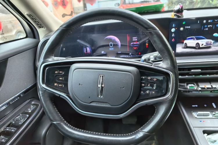 Used Lincoln Corsair 2023 2.0T Two-Wheel Drive Luxury Edition Steering Wheel