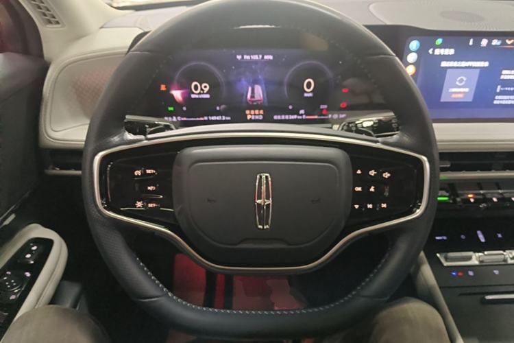 Used Lincoln Corsair 2023 2.0T Two-Wheel Drive Luxury Edition Steering Wheel