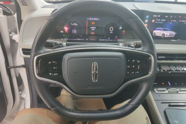 Used Lincoln Corsair 2023 2.0T Two-Wheel Drive Luxury Edition Steering Wheel
