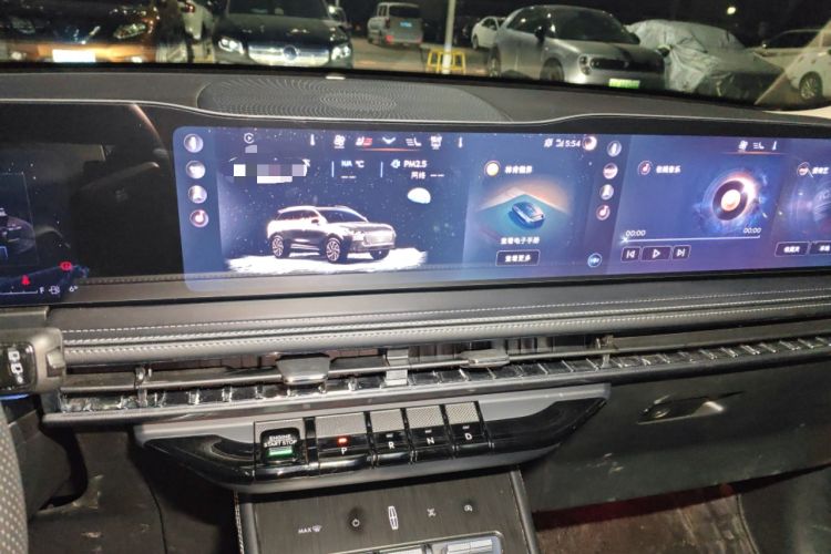 Used Lincoln Corsair 2024 2.0T Two-Wheel Drive Deluxe Edition Audio And AC Panel