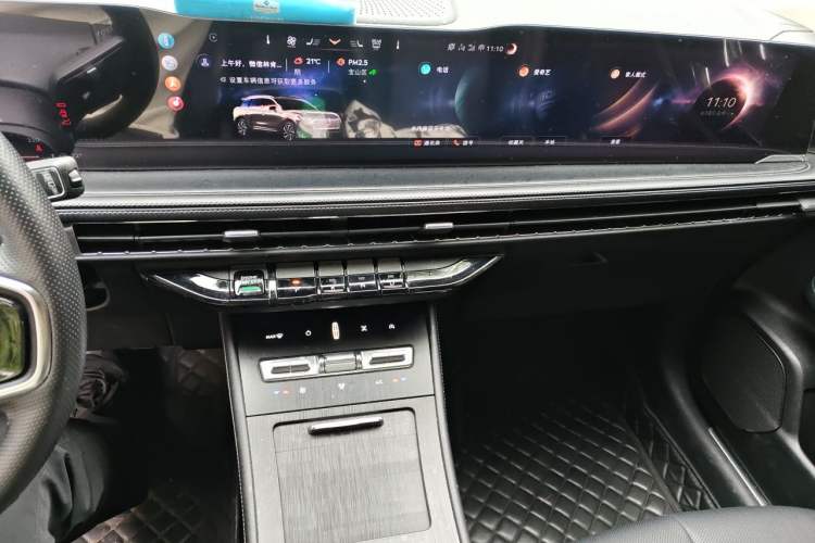 Used Lincoln Corsair 2024 2.0T Two-Wheel Drive Deluxe Edition Audio And AC Panel