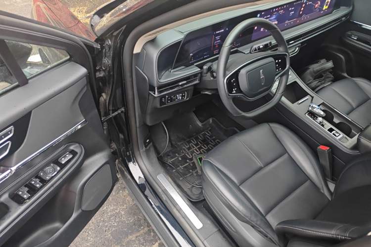 Used Lincoln Corsair 2024 1.5T Two-Wheel Drive Deluxe Hybrid Version Driver Seat