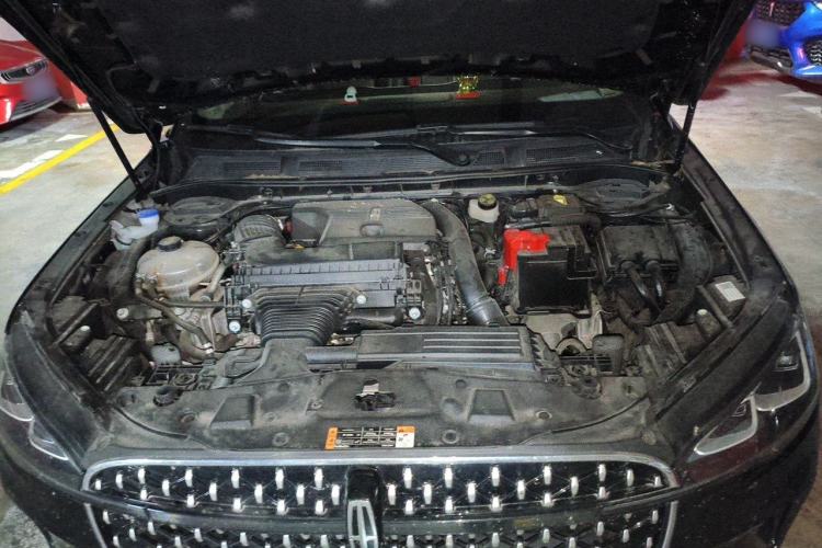 Used Lincoln Corsair 2024 2.0T Two-Wheel-Drive Luxury Edition Engine Bay