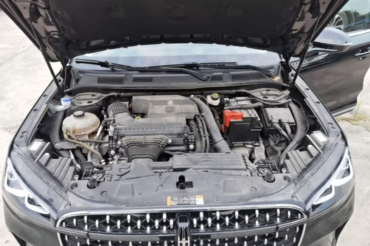 Used Lincoln Corsair 2024 2.0T Two-Wheel Drive Deluxe Edition Engine Bay