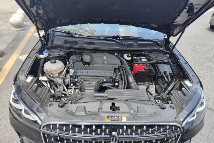 Used Lincoln Corsair 2024 2.0T Two-Wheel Drive Deluxe Edition Engine Bay
