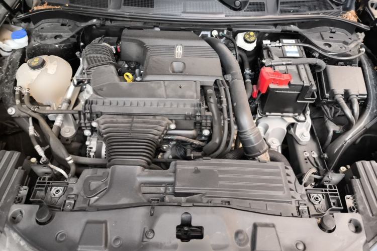 Used Lincoln Corsair 2024 2.0T Two-Wheel Drive Deluxe Edition Engine Bay