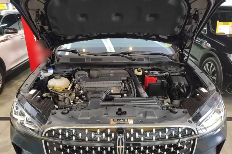 Used Lincoln Corsair 2024 2.0T Two-Wheel Drive Deluxe Edition Engine Bay