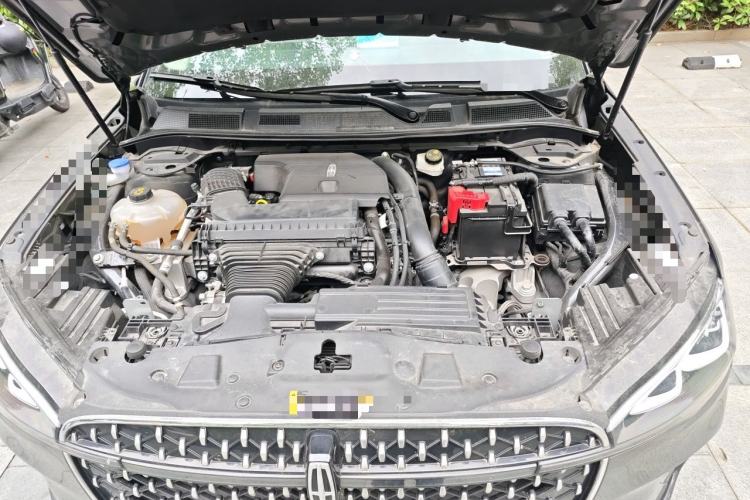 Used Lincoln Corsair 2024 2.0T Two-Wheel Drive Deluxe Edition Engine Bay