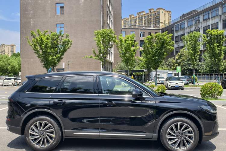 Used Lincoln Corsair 2024 2.0T Two-Wheel-Drive Luxury Edition Exterior 1