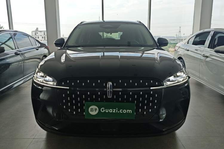 Used Lincoln Corsair 2024 1.5T Two-Wheel Drive Deluxe Hybrid Version Front
