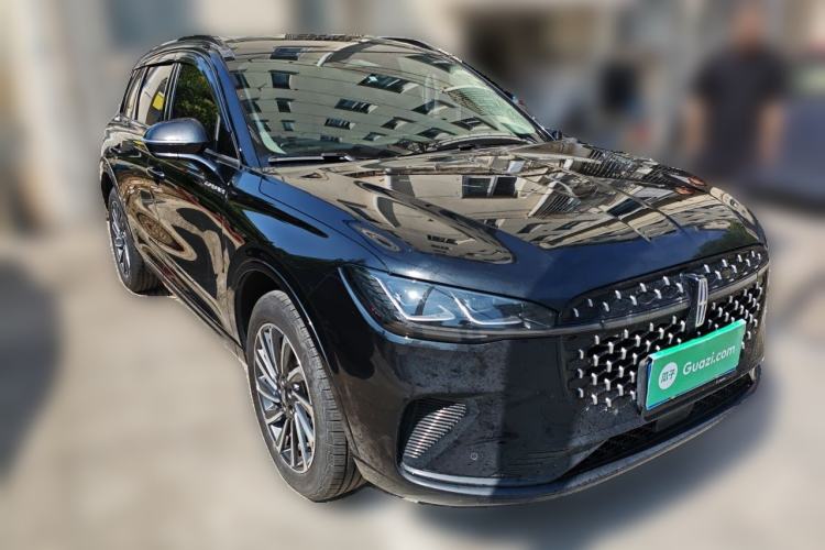 Used Lincoln Corsair 2024 1.5T Two-Wheel Drive Luxury Hybrid Version Front Right 45 Deg