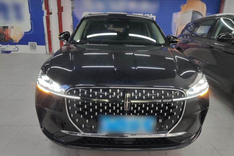Used Lincoln Corsair 2024 2.0T Two-Wheel Drive Deluxe Edition Front