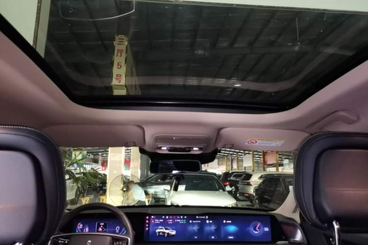 Used Lincoln Corsair 2024 2.0T Two-Wheel-Drive Luxury Edition Headliner