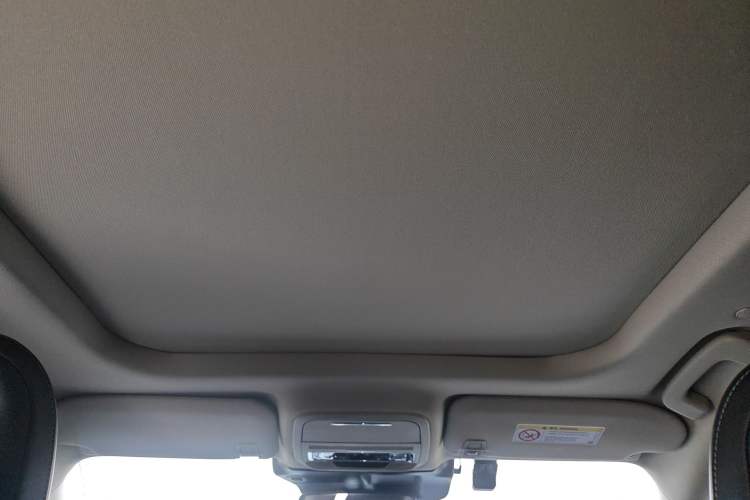 Used Lincoln Corsair 2024 1.5T Two-Wheel Drive Luxury Hybrid Version Headliner