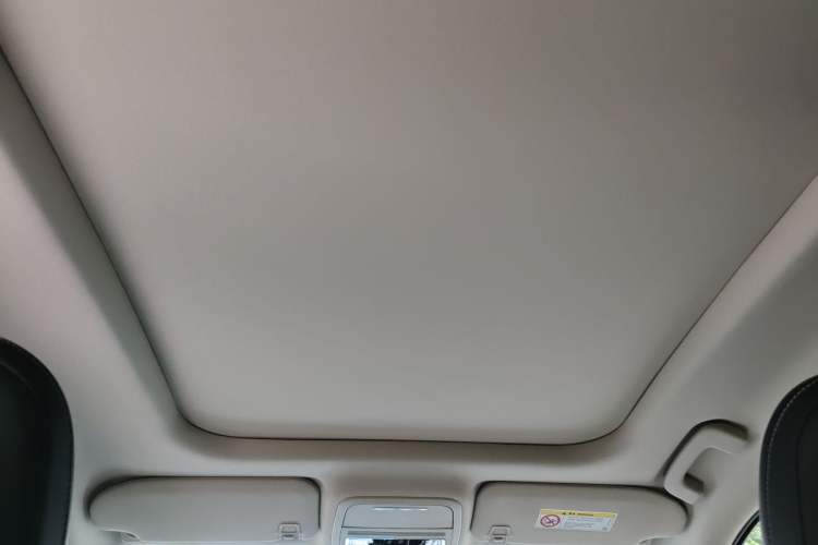 Used Lincoln Corsair 2024 2.0T Two-Wheel Drive Deluxe Edition Headliner