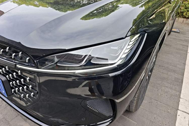 Used Lincoln Corsair 2024 1.5T Two-Wheel Drive Luxury Hybrid Version Left Front Headlight