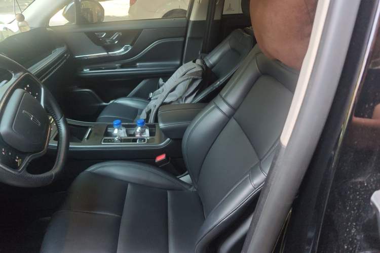 Used Lincoln Corsair 2024 1.5T Two-Wheel Drive Deluxe Hybrid Version Left Front Seat