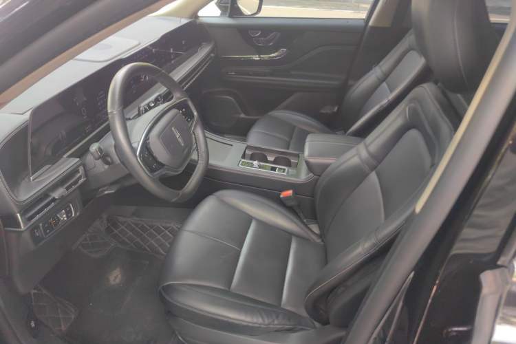 Used Lincoln Corsair 2024 2.0T Two-Wheel Drive Deluxe Edition Left Front Seat