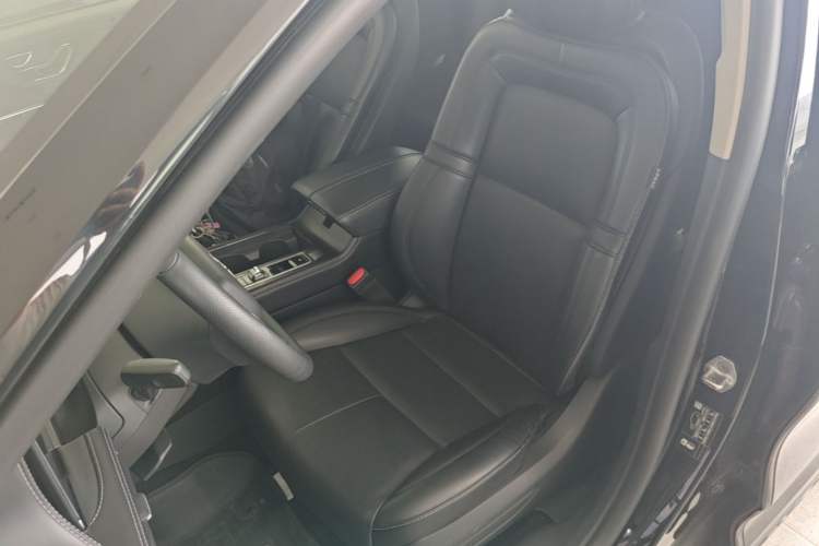 Used Lincoln Corsair 2024 1.5T Two-Wheel Drive Deluxe Hybrid Version Left Front Seat