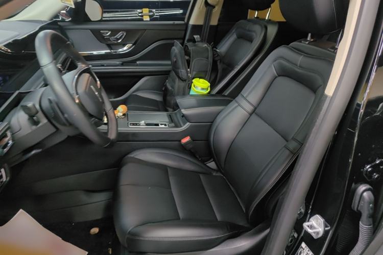 Used Lincoln Corsair 2024 2.0T Two-Wheel Drive Deluxe Edition Left Front Seat