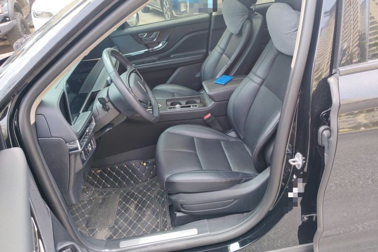 Used Lincoln Corsair 2024 1.5T Two-Wheel Drive Deluxe Hybrid Version Left Front Seat