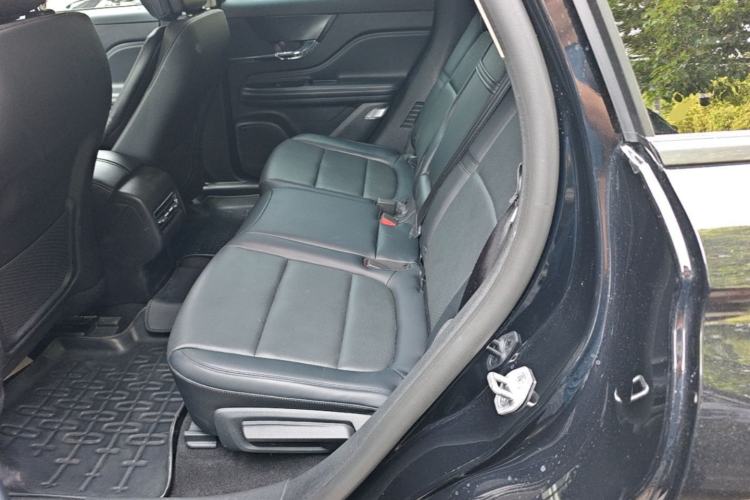 Used Lincoln Corsair 2024 1.5T Two-Wheel Drive Luxury Hybrid Version Left Rear Seat