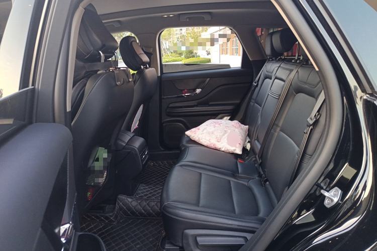 Used Lincoln Corsair 2024 2.0T Two-Wheel Drive Deluxe Edition Left Rear Seat
