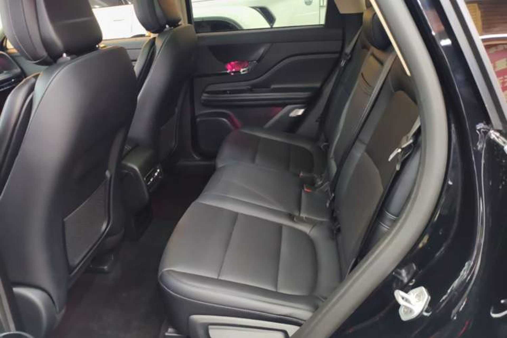 Used Lincoln Corsair 2024 2.0T Two-Wheel Drive Deluxe Edition Left Rear Seat